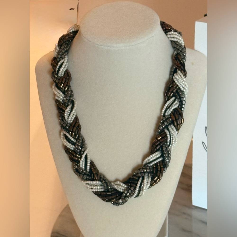 VINTAGE Twisted Beaded Strand Collar Necklace COSTUME JEWELRY Brown Gray White